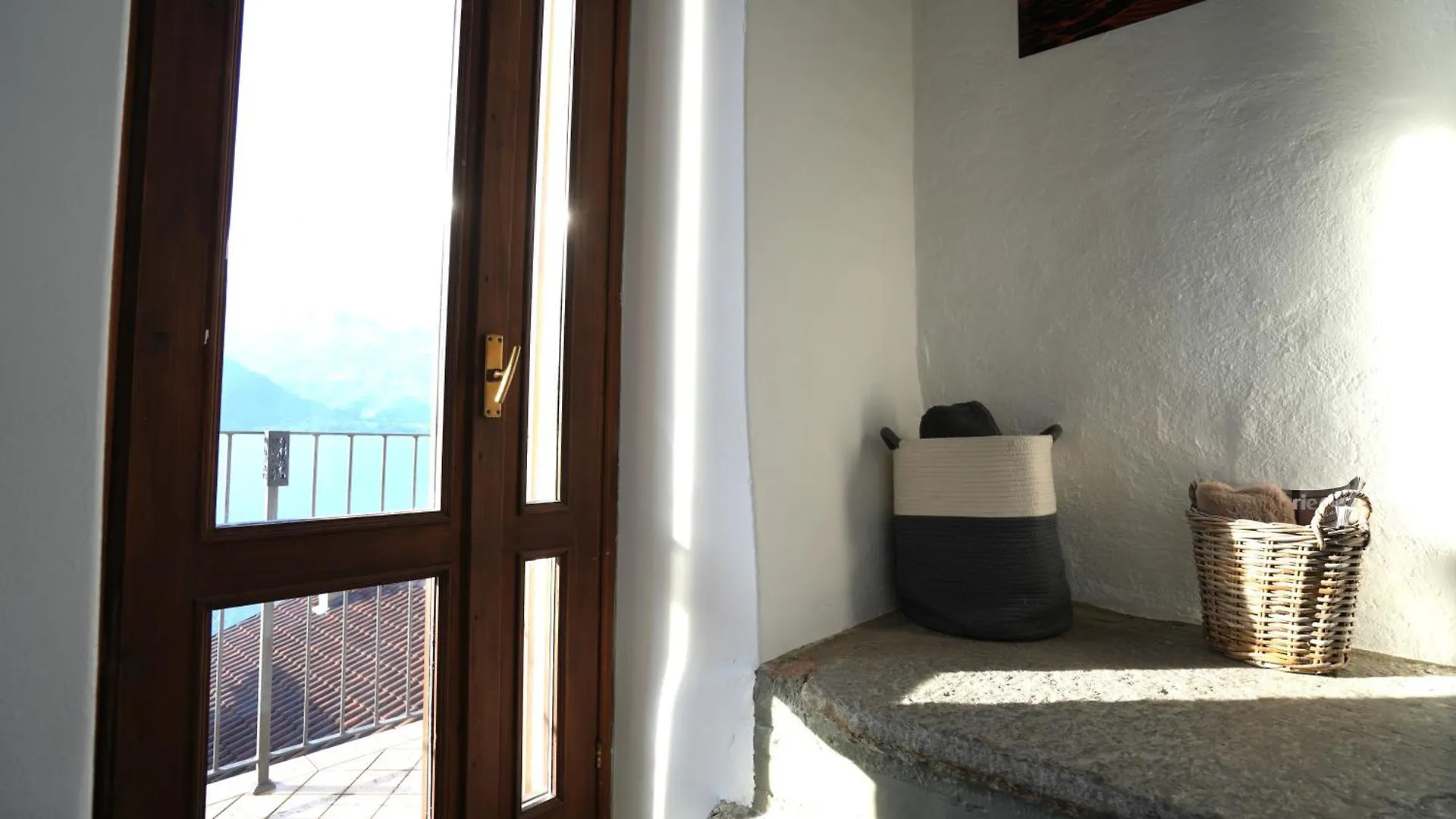 Ca Paul - Amazing View Of Lake Como Dorio